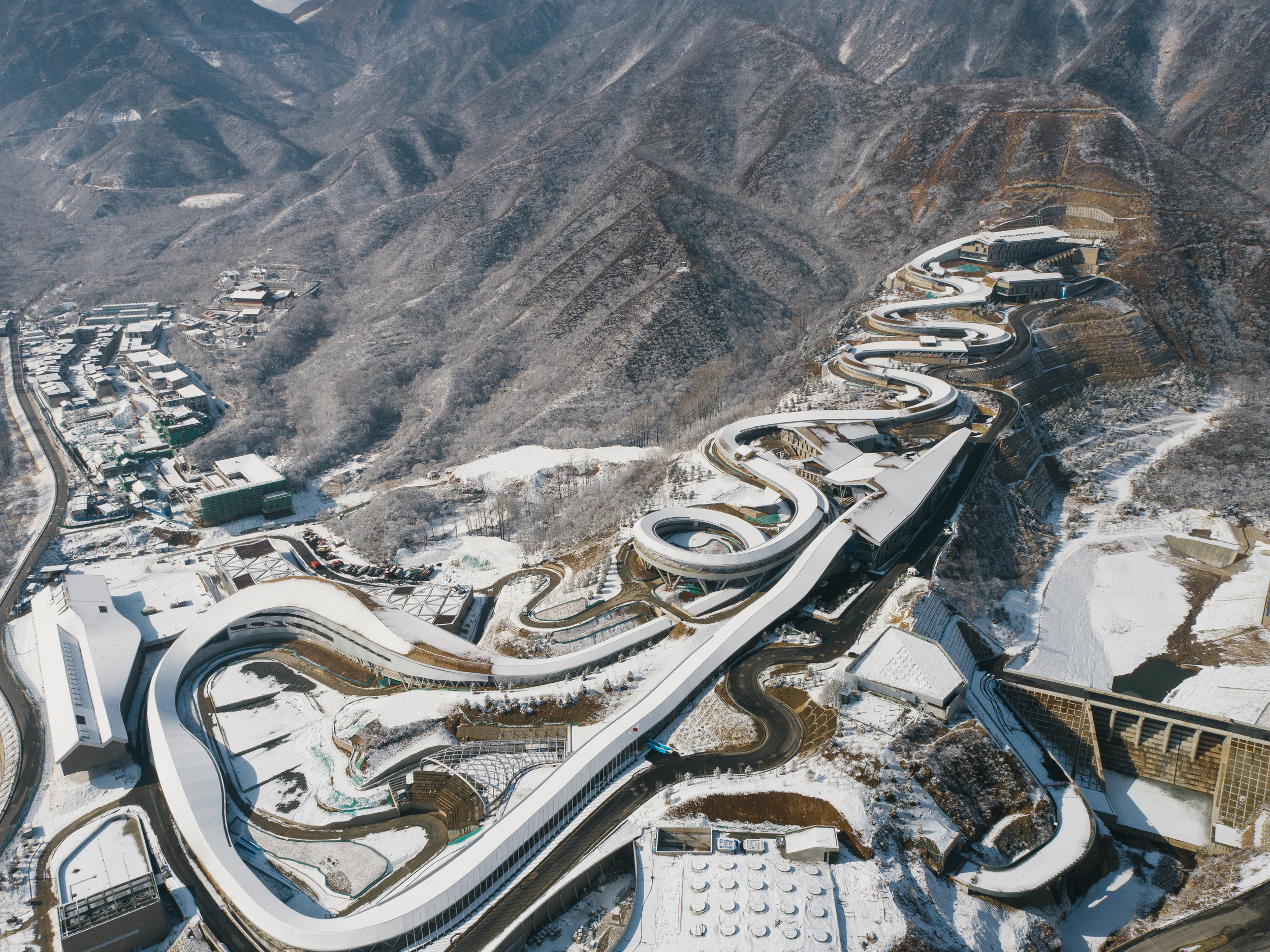 郝鵬、國資、央企、國資委、書記、主任、國企、企業改革